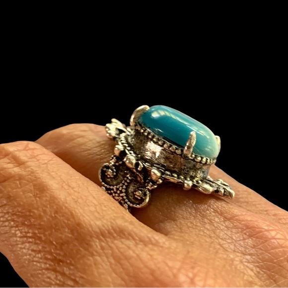Ocean Blue Cat’s Eye Silver Plated Statement Fashion Ring Size 7 - Picture 13 of 15